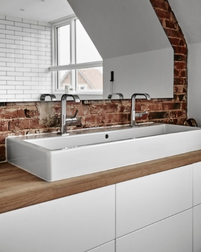 Unika bad i hvid fra Tvis Køkken