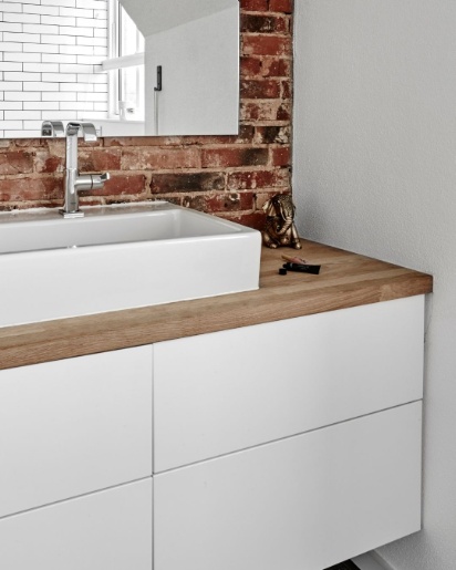 Unika bad i hvid fra Tvis Køkken