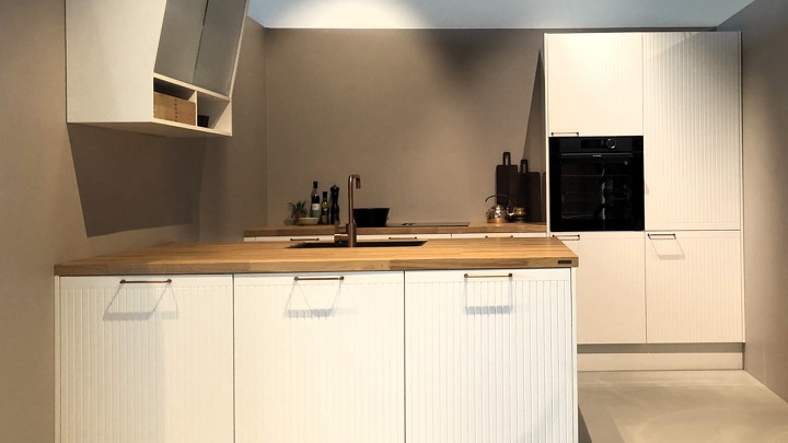 Tvis Køkken Viborg - køkkenfirma med nye køkkener, badeværelser og garderobeskabe