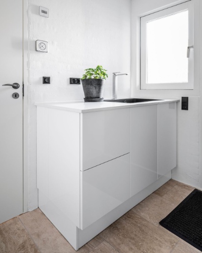 Unika Hvid i bryggerset fra Tvis Køkken