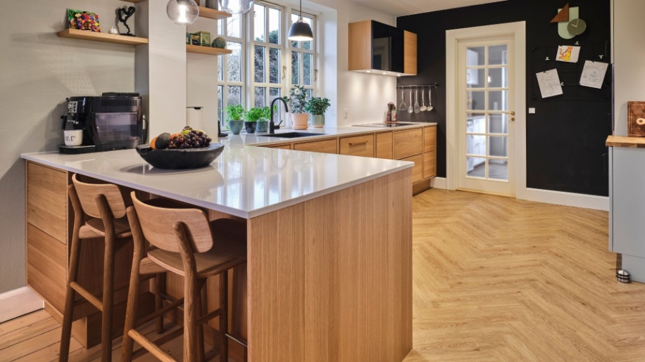 Tvis Køkken Forest egetræsskuffer med fingertappede samlinger