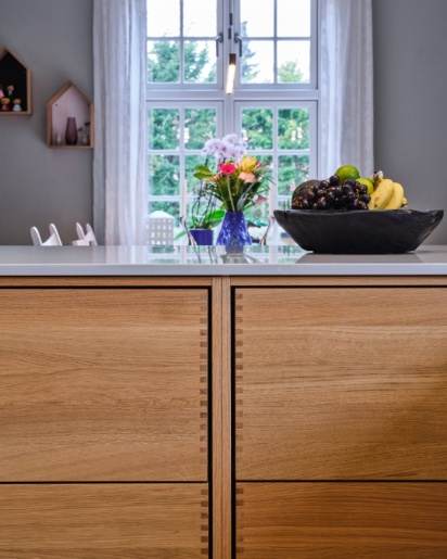 Tvis Køkken Forest egetræsskuffer med fingertappede samlinger