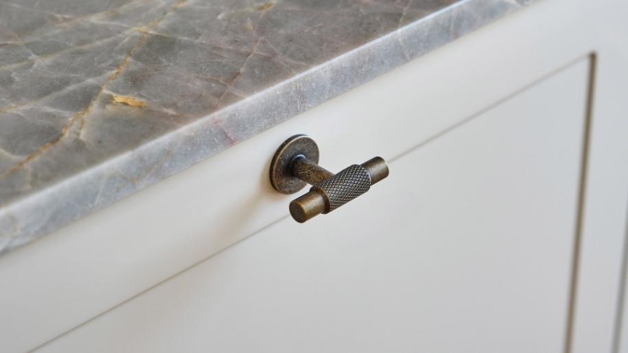 Forest fingertappede egetræsskuffer fra Tvis Køkken