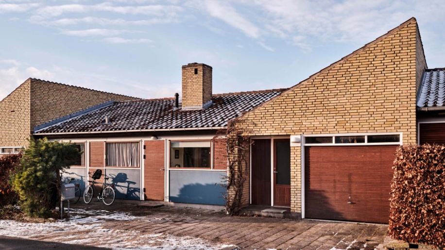 Tvis Køkken Future i specialfarve gul leveret til et rækkehus fra 1963 i Hørsholm