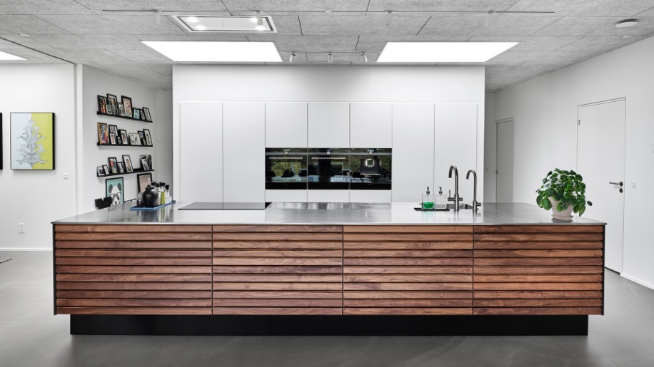 Valnød M-line fra Tvis Køkken