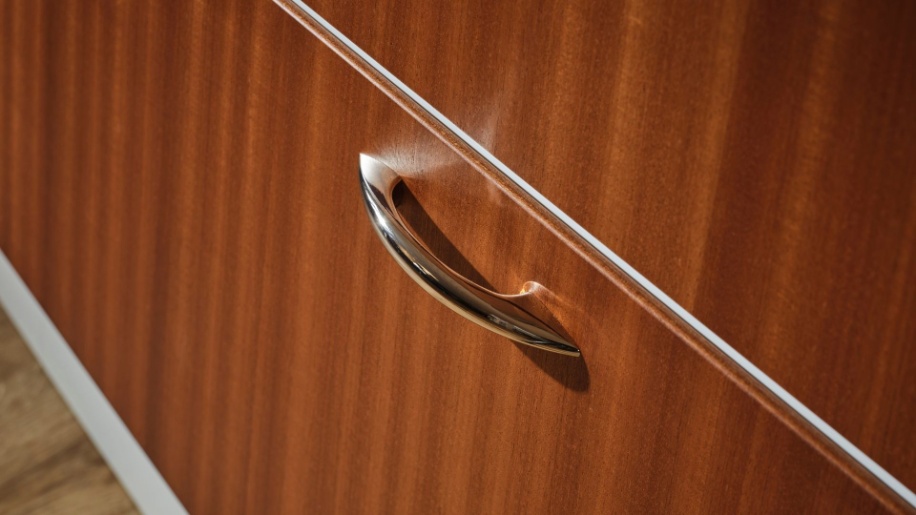 MG50 sapele og hvid Momento køkken fra Tvis Køkken