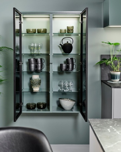 Vitrineskabe fra Tvis Køkken