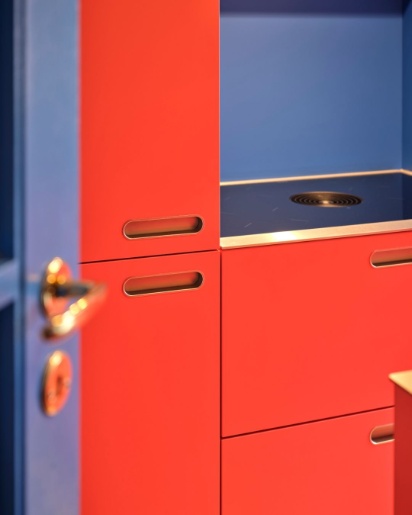 Plain køkken i specialfarve fra Tvis Køkken