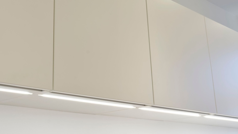 T-Line hvid køkken fra Tvis Køkken