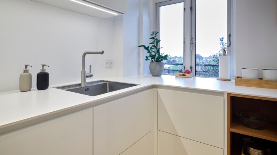 T-Line hvid køkken fra Tvis Køkken