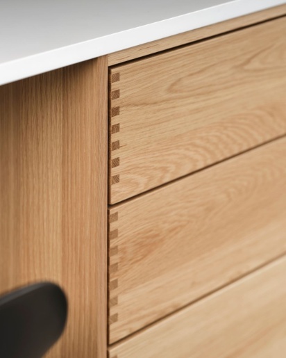 Unika køkken i hvid med Forest skuffer fra Tvis Køkken