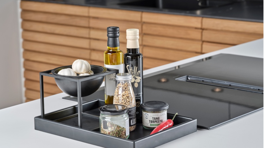 Unika køkken i hvid fra Tvis Køkkener