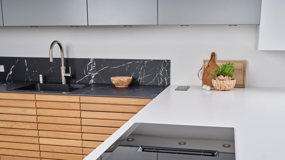 Unika køkken og M-line Forest skuffer fra Tvis Køkkener