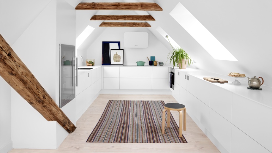 Vision køkken med laminat fra Tvis Køkken